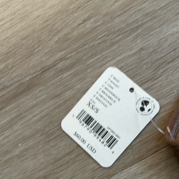 Every Single Time Runsie
FP MOVEMENT women’s size xs/s color moonrock - Picture 7 of 9